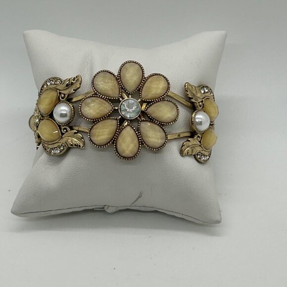 Gold-Tone Hinged Bracelet Vintage Inspired Rhinestones, Faux Pearl Floral Design - Picture 12 of 12